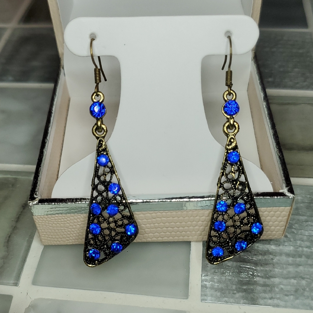 Elegant Blue and Black Dangle Earrings